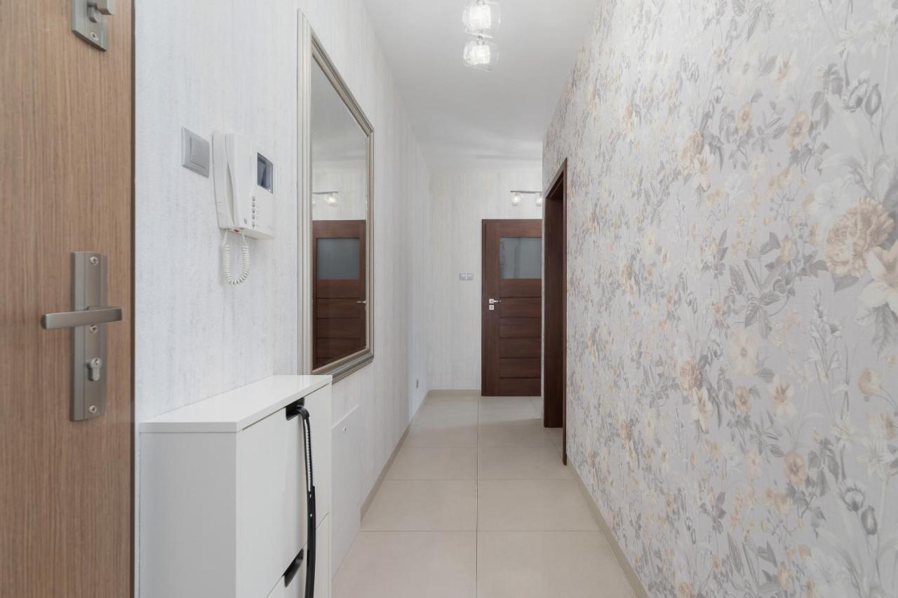 Krakow Blonia Apartment With Balcony By Noclegi Renters מראה חיצוני תמונה